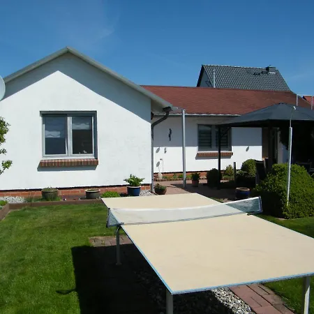 Ferienbungalow Meerjungfrau Im Seebad Ueckermunde